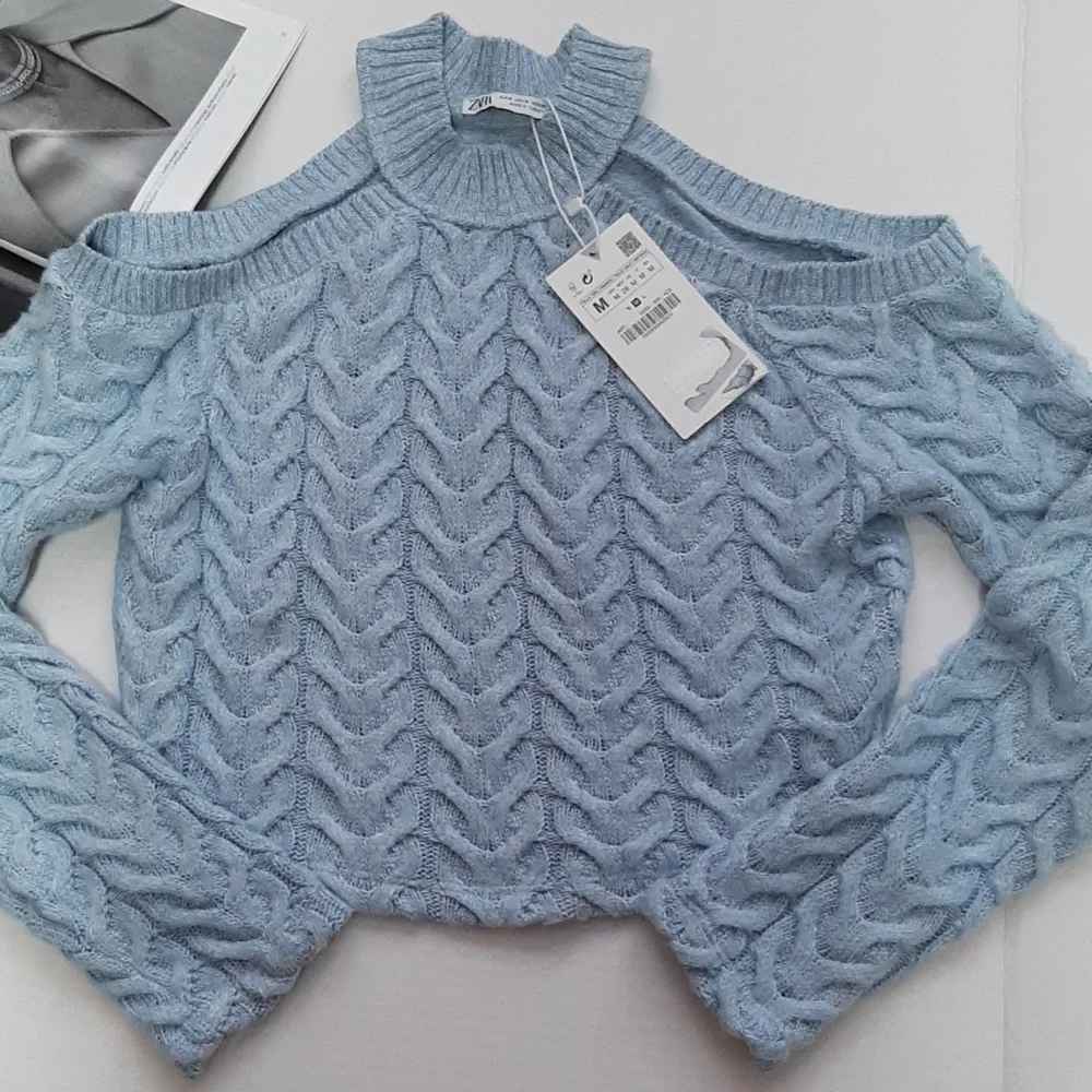 Zara Short Sweater